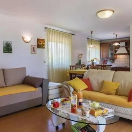 Apartment With Parking Space Vodnjan, Fazana - 22532 *